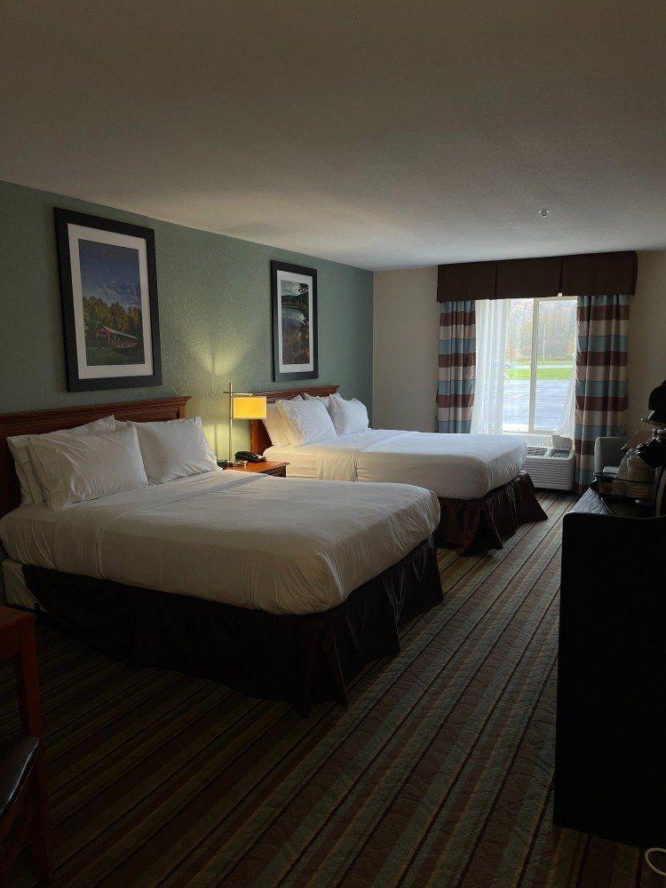 Holiday Inn Express & Suites Salamanca, An Ihg Hotel Экстерьер фото