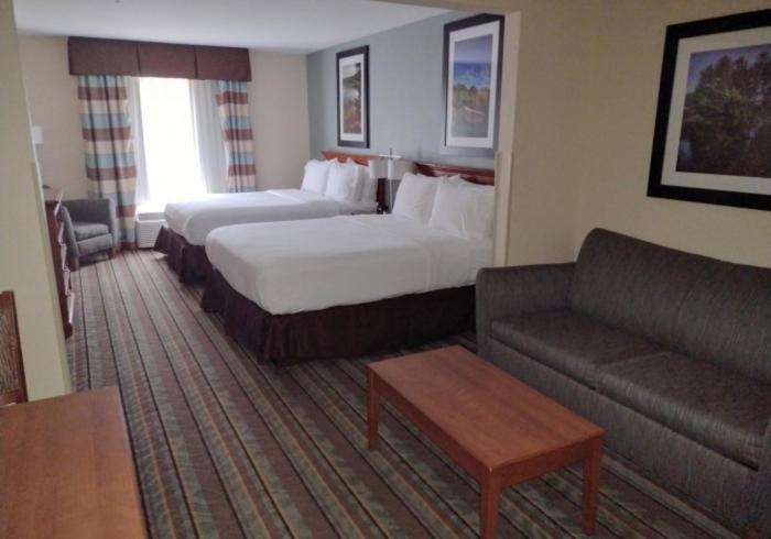 Holiday Inn Express & Suites Salamanca, An Ihg Hotel Экстерьер фото